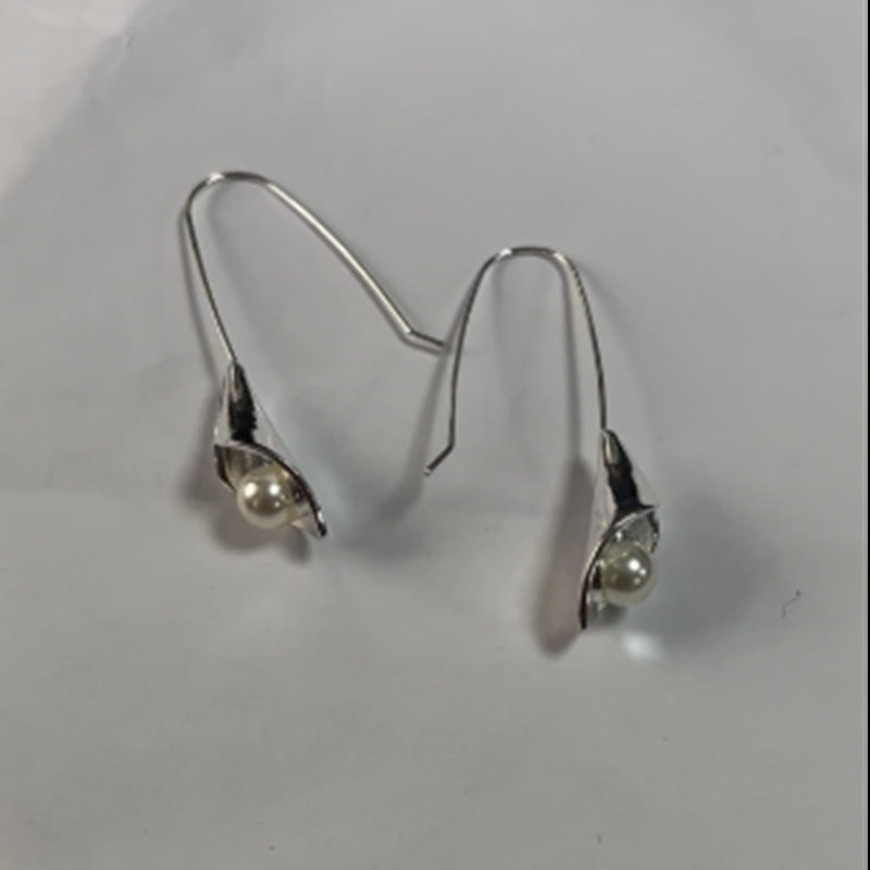 Geometric Silver Inlaid Pearl