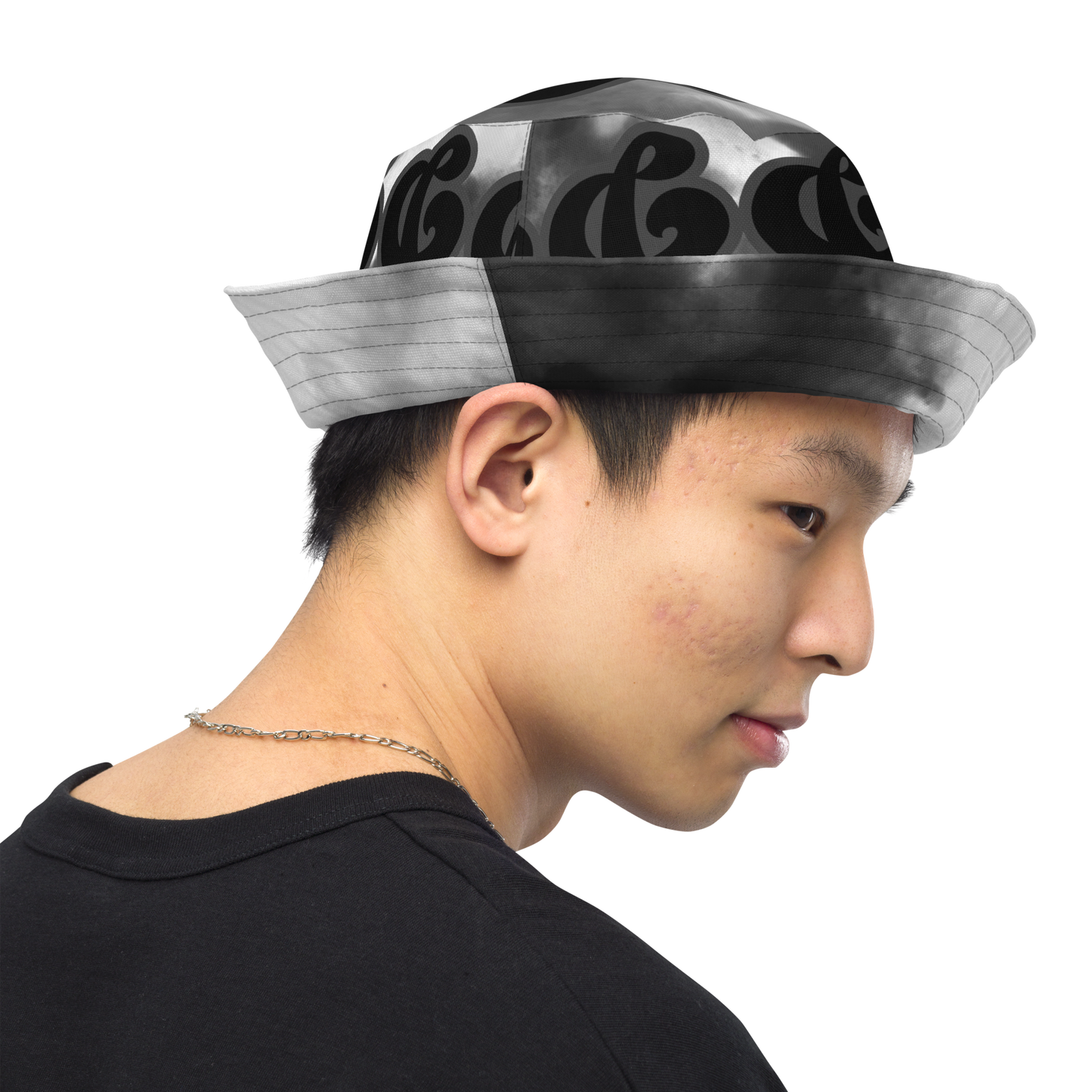 &Reversible bucket hat