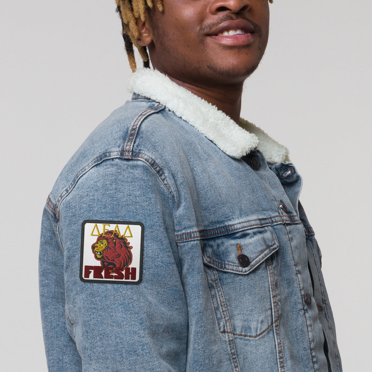 Embroidered patches
